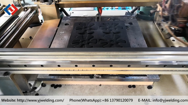 Helmet Inner Padding Production